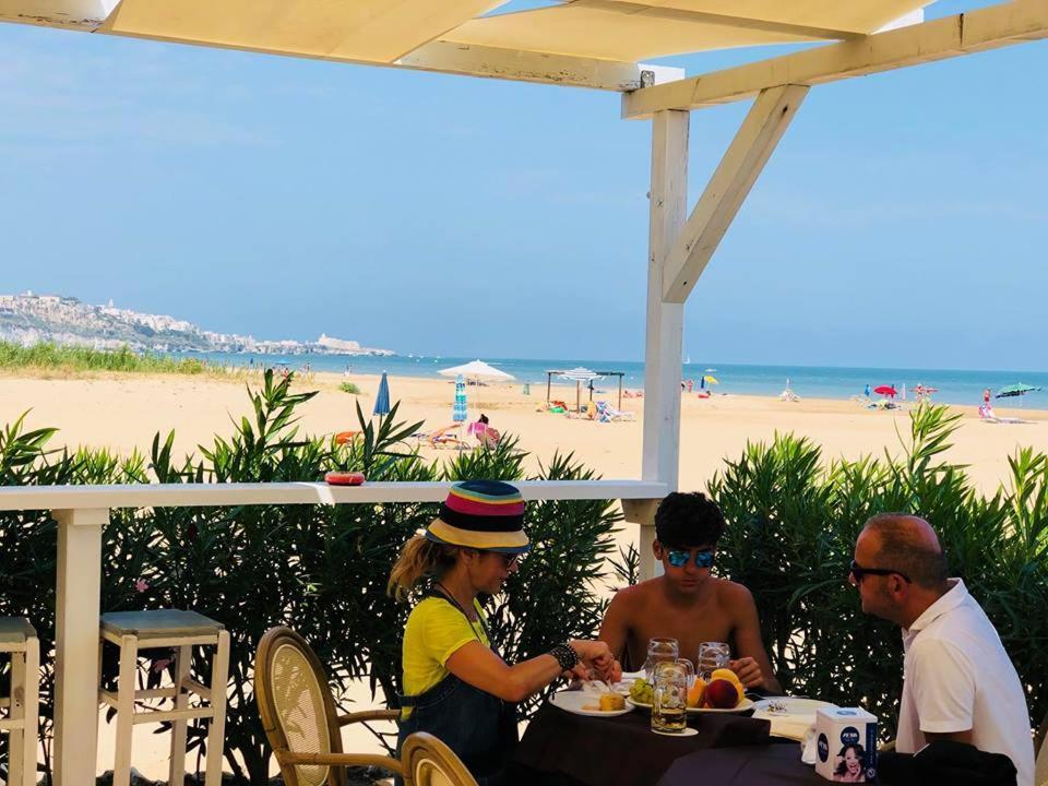 Villaggio Mirage Вьесте Экстерьер фото
