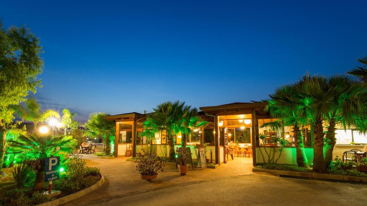 Villaggio Mirage Вьесте Экстерьер фото